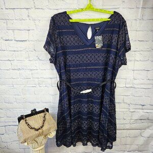 NWT Torrid Size 6X Navy Blue/Gold Metallic Lace Skater Dress Belted Short Sleeve